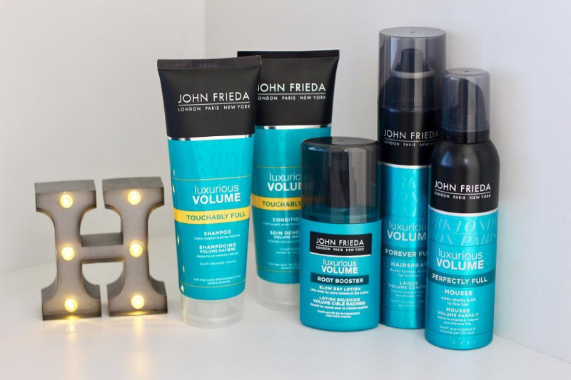 john frieda luxurious volume hairspray review