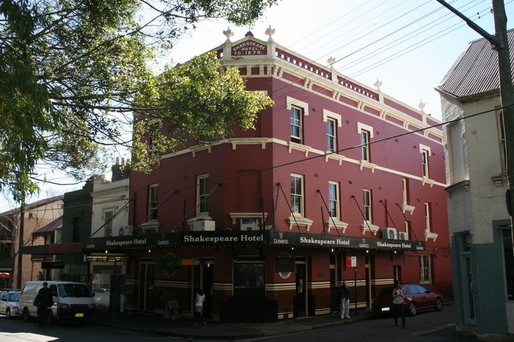 shakespeare hotel surry hills review